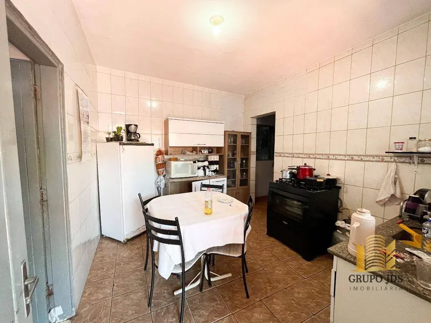 Casa com 3 quartos à venda, 200m2 em Vila da Fonte, Sorocaba - SP - imagem 4 Foto 4 de Casa com 3 quartos à venda, 200m2 em Vila da Fonte, Sorocaba - SP