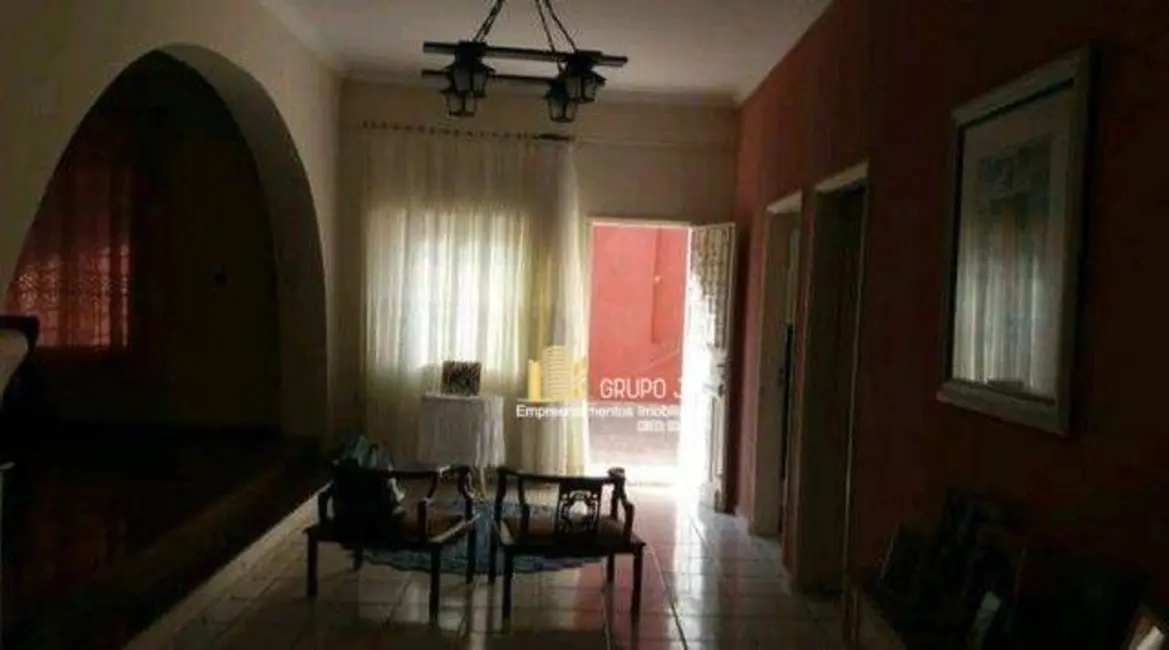 Casa com 3 quartos à venda, 1200m2 em Jardim Novo Eldorado, Sorocaba - SP - imagem 4 Foto 4 de Casa com 3 quartos à venda, 1200m2 em Jardim Novo Eldorado, Sorocaba - SP