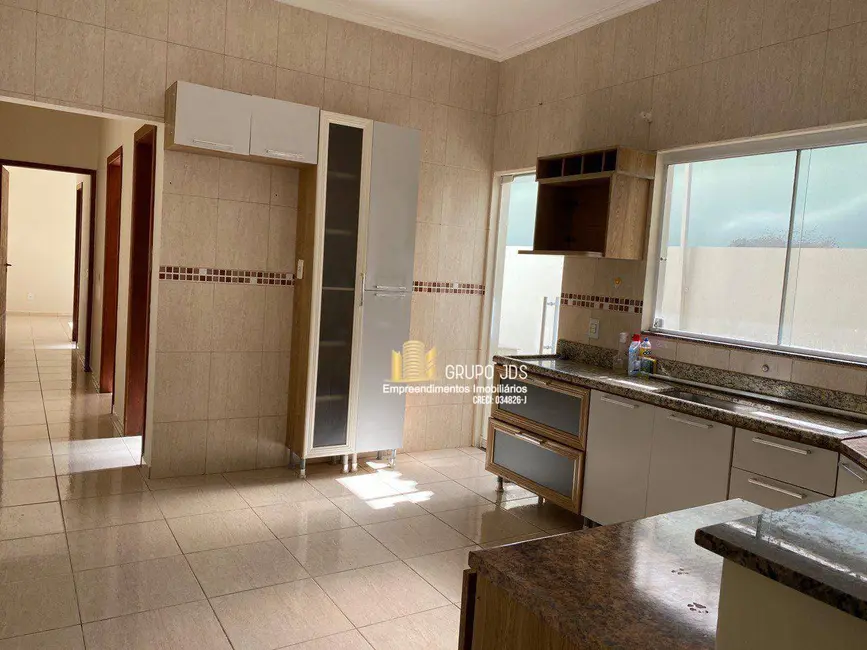 Casa com 2 quartos à venda, 135m2 em Vila Fiori, Sorocaba - SP - imagem 5 Foto 5 de Casa com 2 quartos à venda, 135m2 em Vila Fiori, Sorocaba - SP