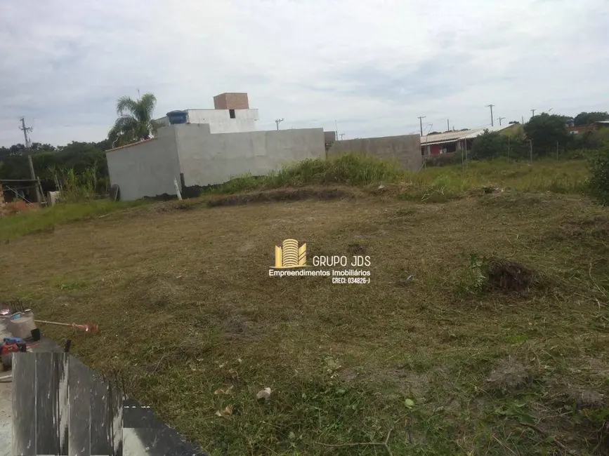 Foto 1 de Terreno / Lote à venda, 280m2 em Ilha Comprida - SP