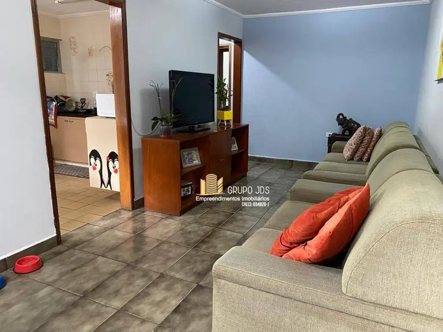 Foto 2 de Casa com 3 quartos à venda, 200m2 em Jardim Maria Eugênia, Sorocaba - SP