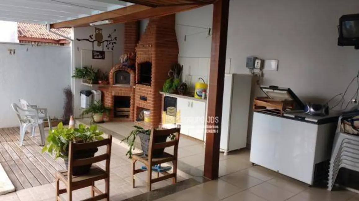 Casa com 3 quartos à venda, 300m2 em Jardim Novo Horizonte, Sorocaba - SP - imagem 9 Foto 9 de Casa com 3 quartos à venda, 300m2 em Jardim Novo Horizonte, Sorocaba - SP