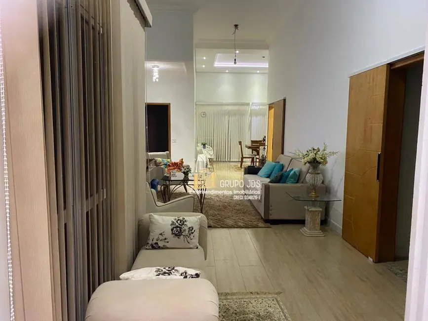 Foto 3 de Casa com 3 quartos à venda, 280m2 em Jardim Novo Horizonte, Sorocaba - SP