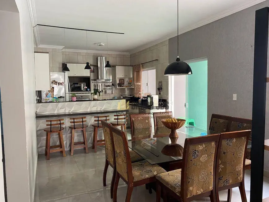 Casa com 3 quartos à venda, 200m2 em Jardim Novo Horizonte, Sorocaba - SP - imagem 3 Foto 3 de Casa com 3 quartos à venda, 200m2 em Jardim Novo Horizonte, Sorocaba - SP