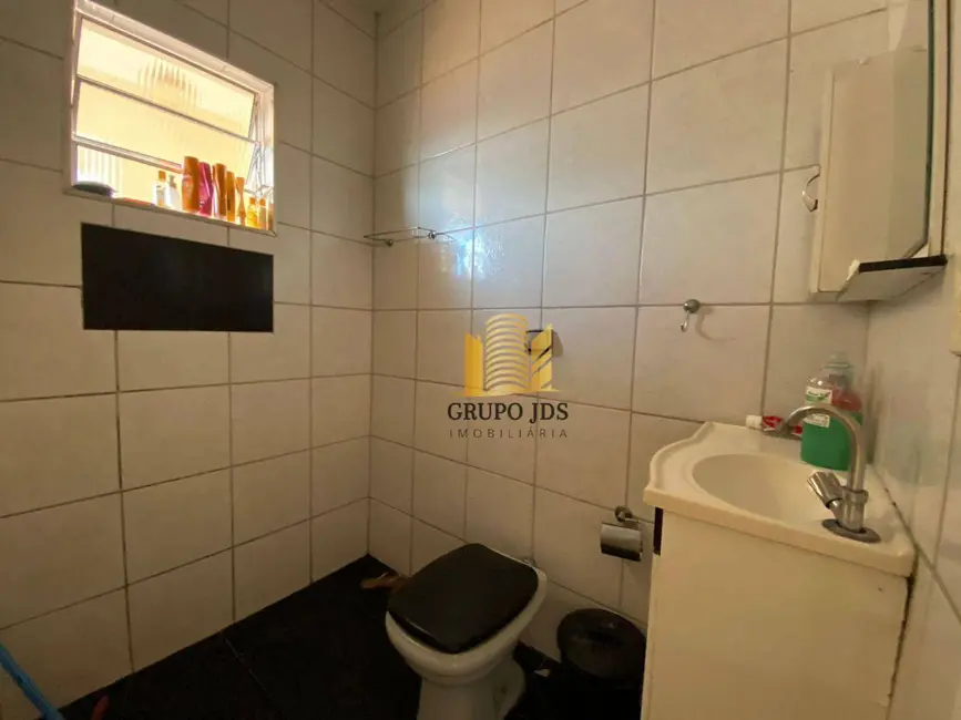 Casa com 2 quartos à venda, 125m2 em Vila Mineirão, Sorocaba - SP - imagem 8 Foto 8 de Casa com 2 quartos à venda, 125m2 em Vila Mineirão, Sorocaba - SP