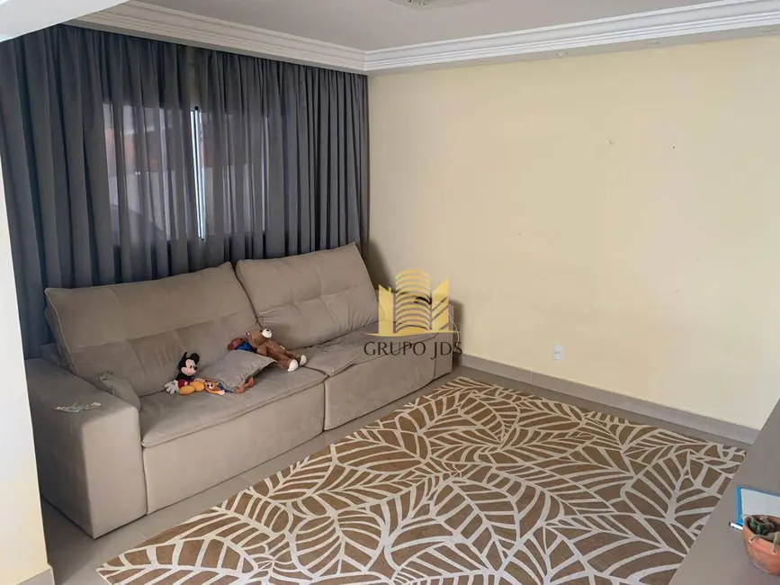 Casa com 3 quartos à venda, 250m2 em Jardim Gonçalves, Sorocaba - SP - imagem 4 Foto 4 de Casa com 3 quartos à venda, 250m2 em Jardim Gonçalves, Sorocaba - SP