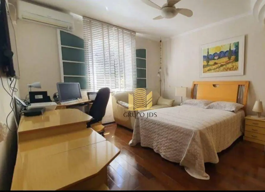 Casa com 3 quartos à venda, 720m2 em Jardim Simus, Sorocaba - SP - imagem 9 Foto 9 de Casa com 3 quartos à venda, 720m2 em Jardim Simus, Sorocaba - SP