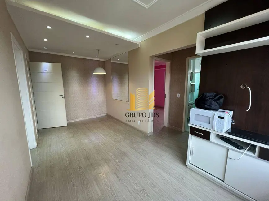 Apartamento com 2 quartos para alugar, 48m2 em Jardim Vera Cruz, Sorocaba - SP - imagem 3 Foto 3 de Apartamento com 2 quartos para alugar, 48m2 em Jardim Vera Cruz, Sorocaba - SP