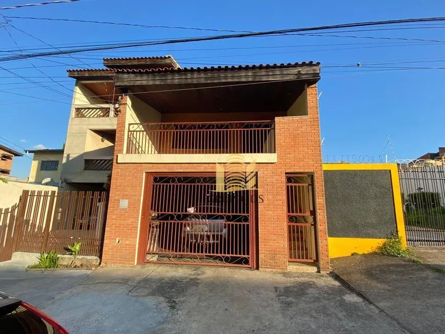 Foto 1 de Sobrado com 3 quartos à venda, 130m2 em Vila Barão, Sorocaba - SP