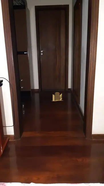 Casa com 3 quartos à venda, 320m2 em Jardim São Carlos, Sorocaba - SP - imagem 6 Foto 6 de Casa com 3 quartos à venda, 320m2 em Jardim São Carlos, Sorocaba - SP