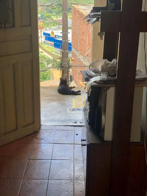 Foto 3 de Casa com 2 quartos à venda, 100m2 em Jardim Rosina, Maua - SP