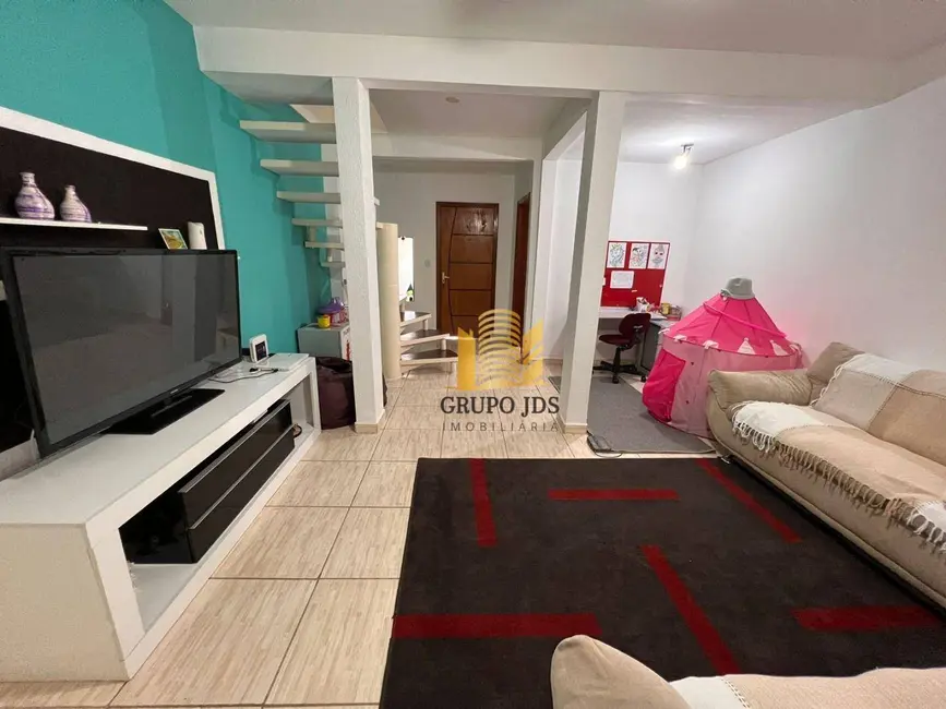 Casa com 2 quartos à venda, 270m2 em Jardim Wanel Ville IV, Sorocaba - SP - imagem 3 Foto 3 de Casa com 2 quartos à venda, 270m2 em Jardim Wanel Ville IV, Sorocaba - SP