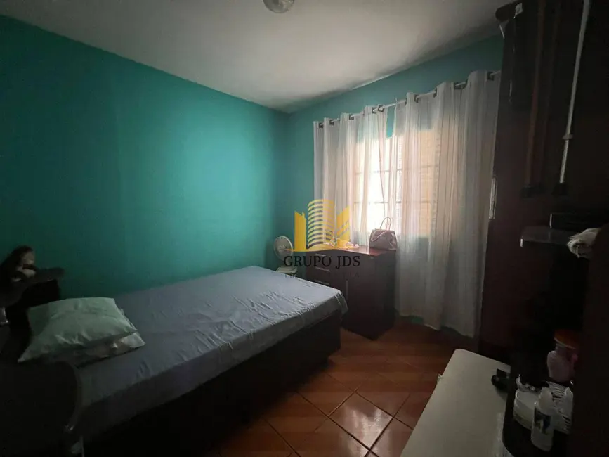 Casa com 2 quartos à venda, 320m2 em Vila Barão, Sorocaba - SP - imagem 5 Foto 5 de Casa com 2 quartos à venda, 320m2 em Vila Barão, Sorocaba - SP