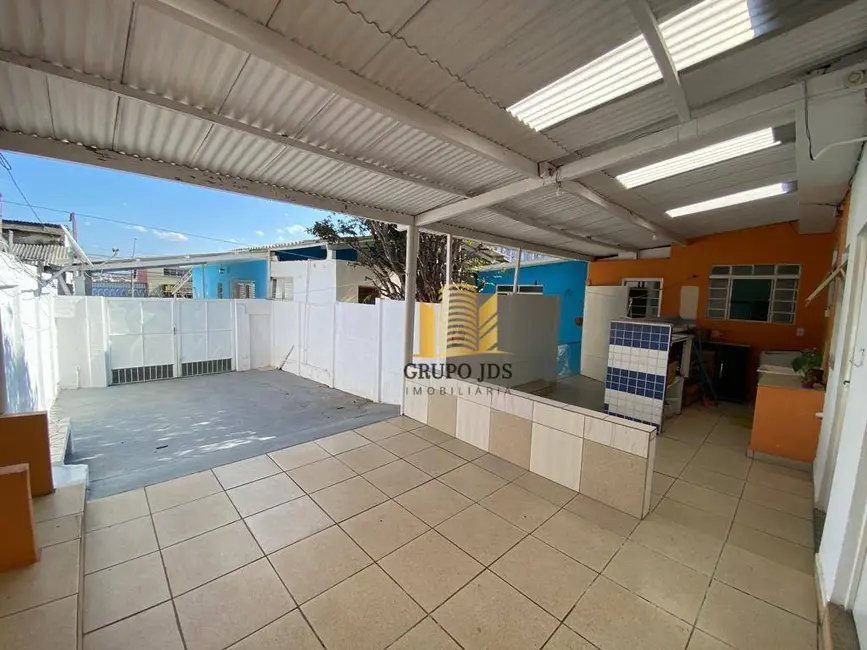 Casa com 2 quartos à venda, 320m2 em Vila Barão, Sorocaba - SP - imagem 8 Foto 8 de Casa com 2 quartos à venda, 320m2 em Vila Barão, Sorocaba - SP