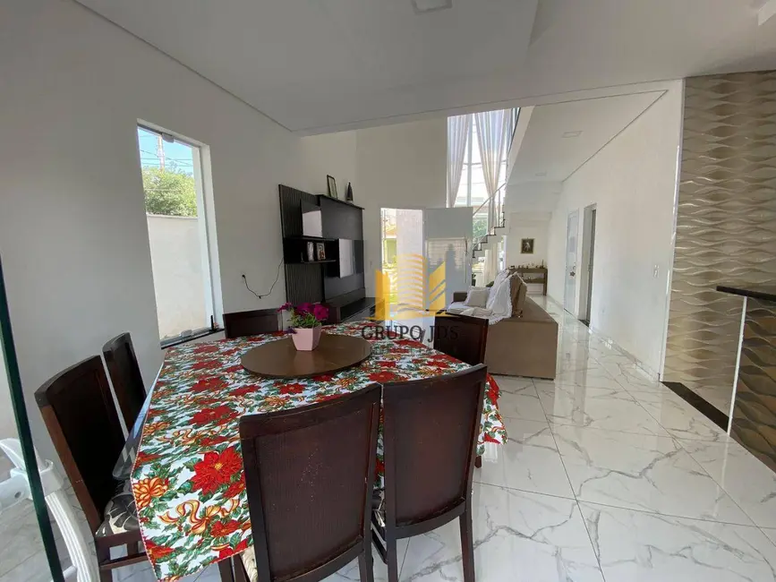 Casa com 3 quartos à venda, 240m2 em Jardim Novo Horizonte, Sorocaba - SP - imagem 5 Foto 5 de Casa com 3 quartos à venda, 240m2 em Jardim Novo Horizonte, Sorocaba - SP