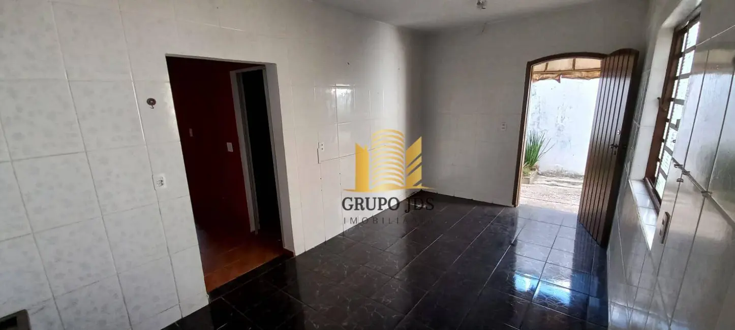 Foto 5 de Casa com 2 quartos à venda, 190m2 em Conjunto Habitacional Júlio de Mesquita Filho, Sorocaba - SP