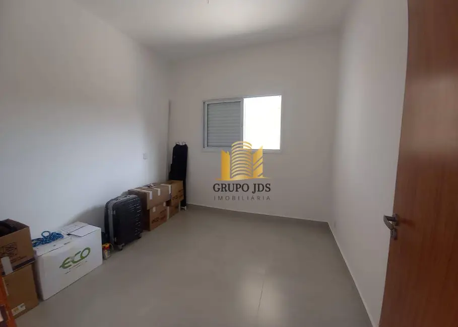 Casa com 2 quartos à venda, 200m2 em Wanel Ville, Sorocaba - SP - imagem 4 Foto 4 de Casa com 2 quartos à venda, 200m2 em Wanel Ville, Sorocaba - SP