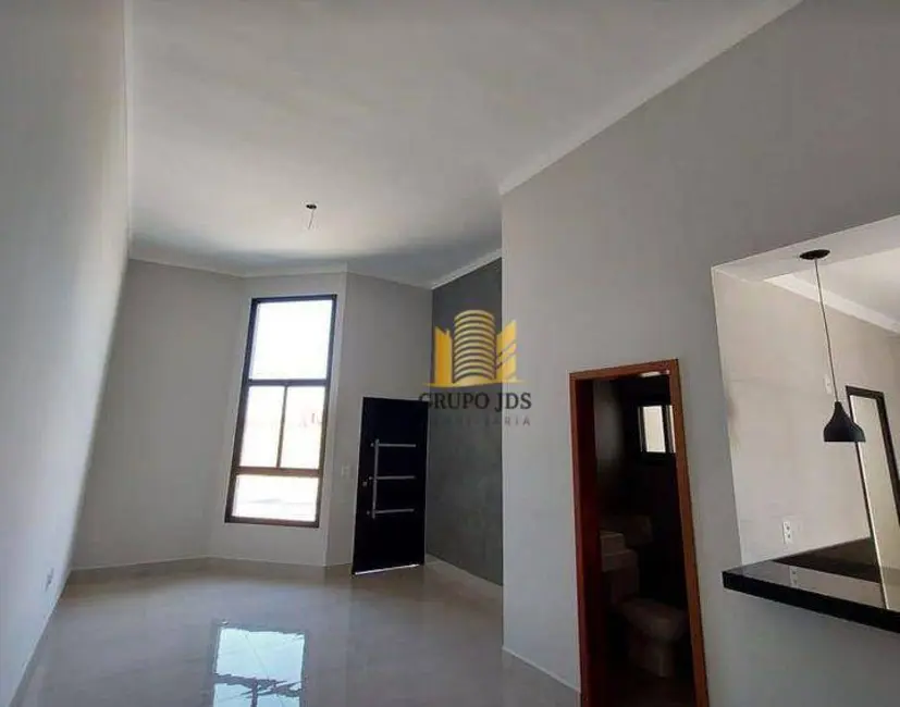 Casa com 3 quartos à venda, 200m2 em Wanel Ville, Sorocaba - SP - imagem 4 Foto 4 de Casa com 3 quartos à venda, 200m2 em Wanel Ville, Sorocaba - SP