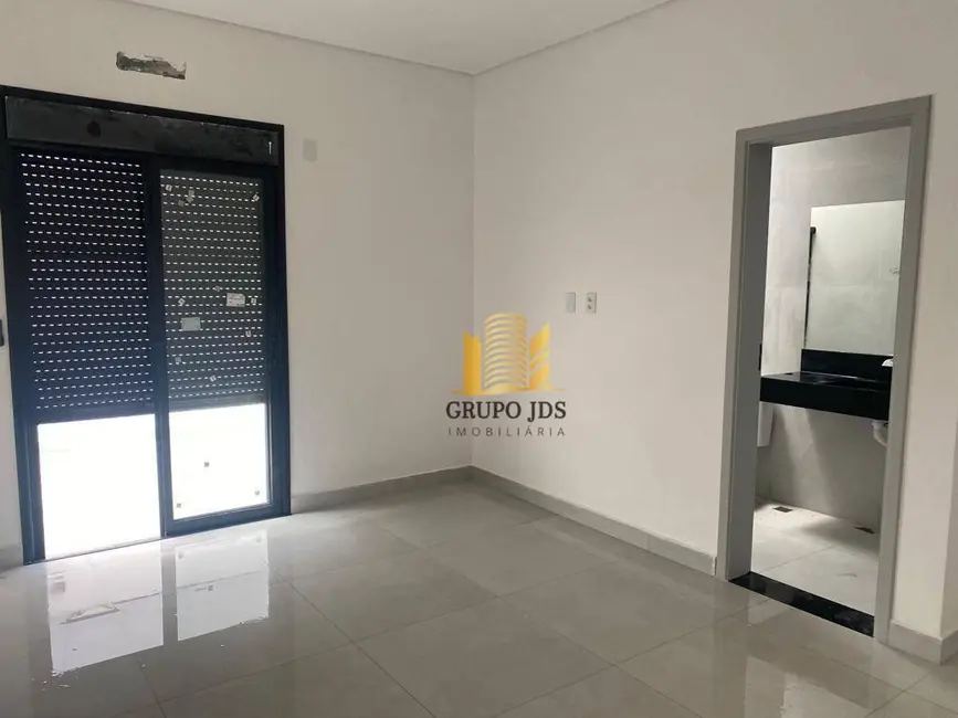 Casa com 3 quartos à venda, 100m2 em Wanel Ville, Sorocaba - SP - imagem 8 Foto 8 de Casa com 3 quartos à venda, 100m2 em Wanel Ville, Sorocaba - SP