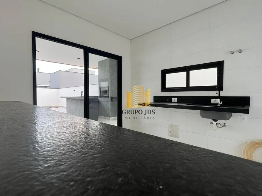 Sobrado com 3 quartos à venda, 200m2 em Wanel Ville, Sorocaba - SP - imagem 6 Foto 6 de Sobrado com 3 quartos à venda, 200m2 em Wanel Ville, Sorocaba - SP