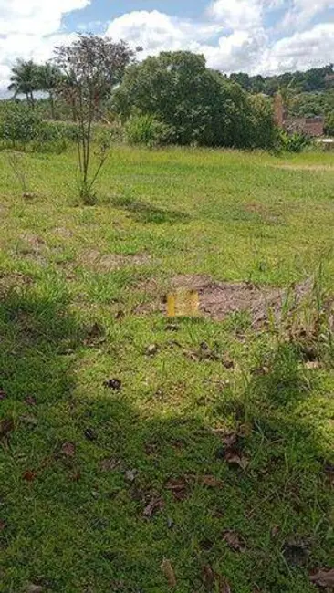 Foto 4 de Terreno / Lote à venda, 1000m2 em Aracoiaba Da Serra - SP