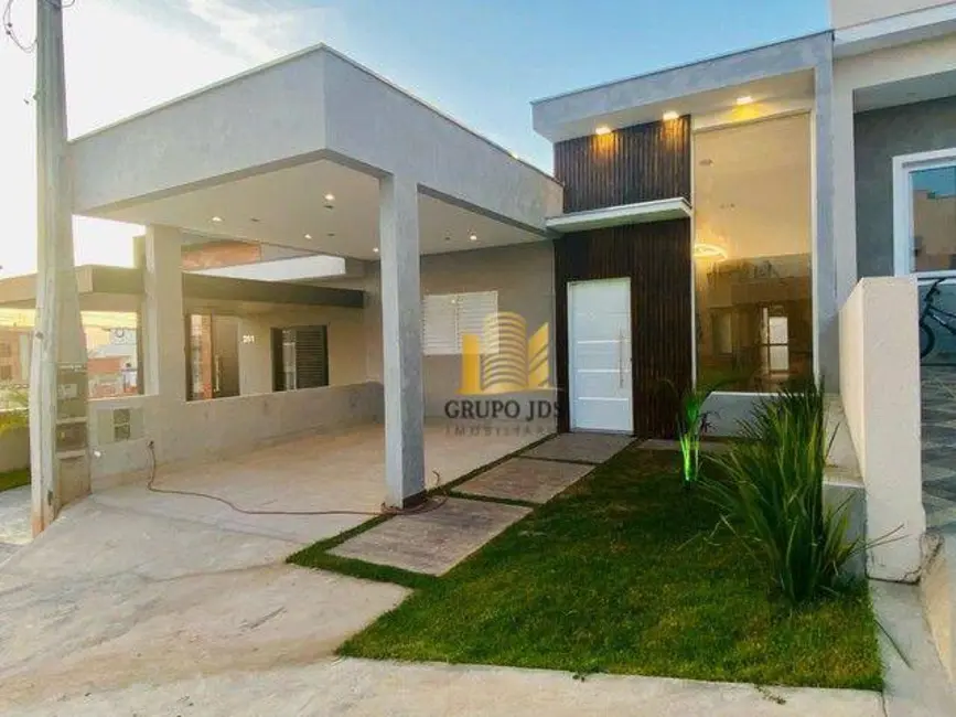 Foto 1 de Casa com 3 quartos à venda, 150m2 em Horto Florestal, Sorocaba - SP