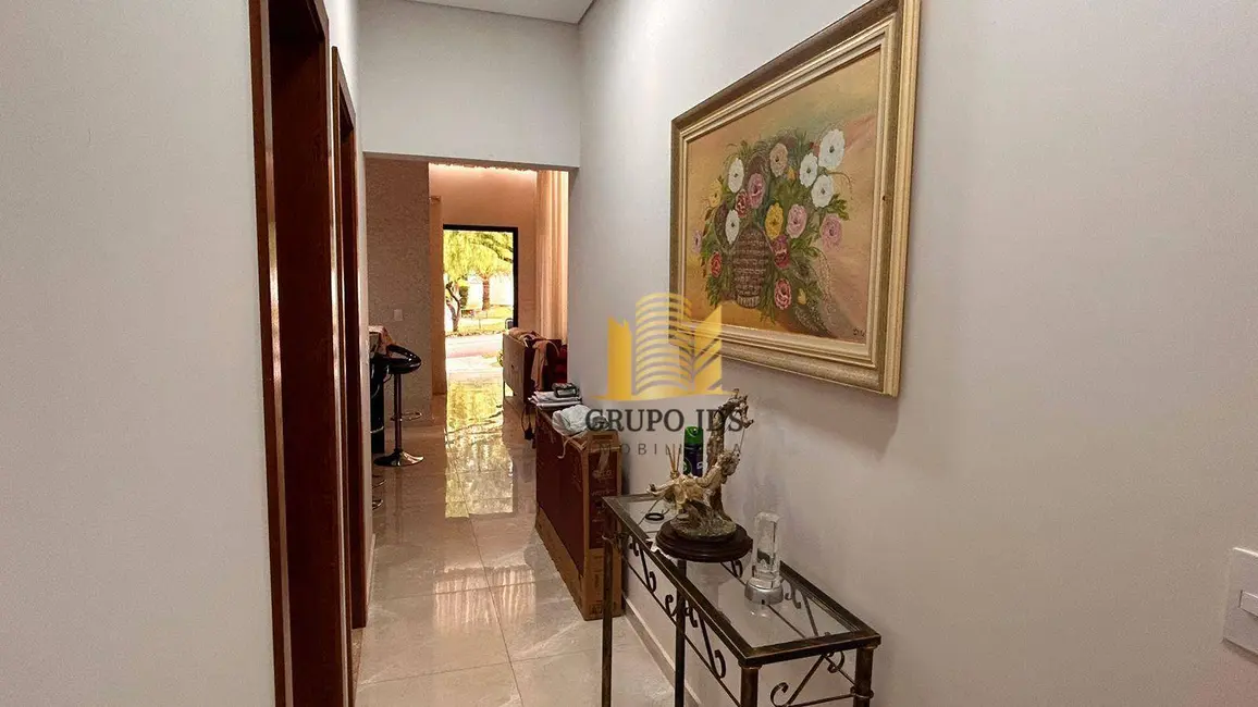 Casa com 3 quartos à venda, 250m2 em Jardim Novo Horizonte, Sorocaba - SP - imagem 5 Foto 5 de Casa com 3 quartos à venda, 250m2 em Jardim Novo Horizonte, Sorocaba - SP