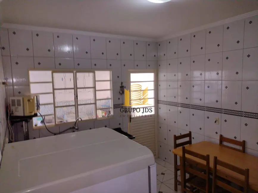 Casa com 2 quartos à venda, 110m2 em Jardim São Guilherme, Sorocaba - SP - imagem 9 Foto 9 de Casa com 2 quartos à venda, 110m2 em Jardim São Guilherme, Sorocaba - SP