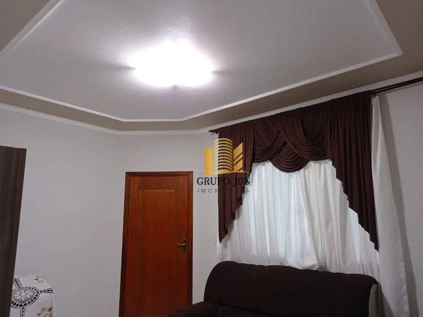 Casa com 2 quartos à venda, 110m2 em Jardim São Guilherme, Sorocaba - SP - imagem 4 Foto 4 de Casa com 2 quartos à venda, 110m2 em Jardim São Guilherme, Sorocaba - SP