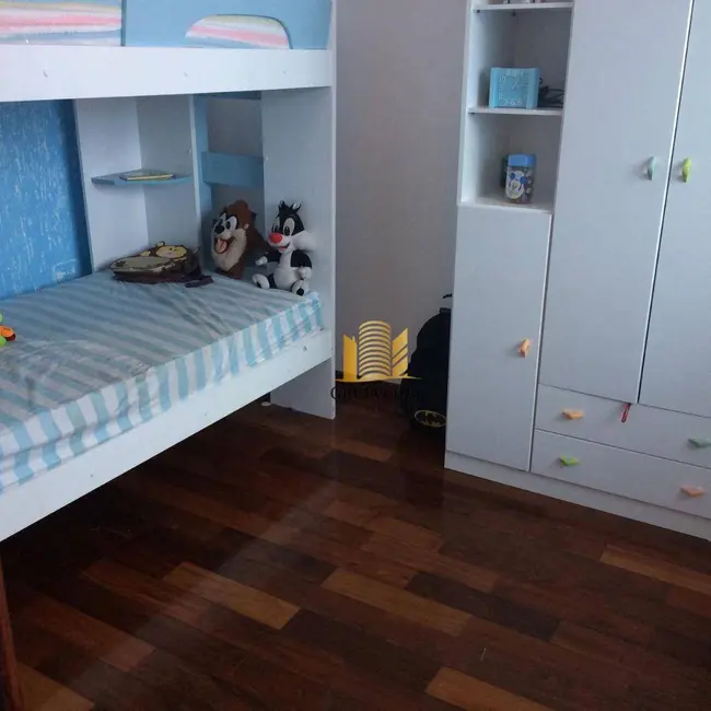 Sobrado com 3 quartos à venda, 200m2 em Wanel Ville, Sorocaba - SP - imagem 7 Foto 7 de Sobrado com 3 quartos à venda, 200m2 em Wanel Ville, Sorocaba - SP