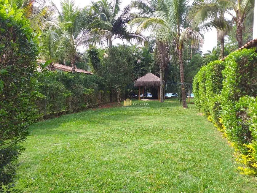 Chácara com 3 quartos à venda, 800m2 em Iporanga, Sorocaba - SP - imagem 5 Foto 5 de Chácara com 3 quartos à venda, 800m2 em Iporanga, Sorocaba - SP