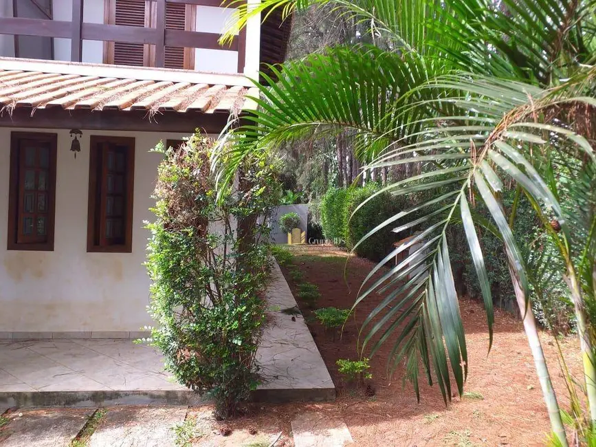 Chácara com 3 quartos à venda, 800m2 em Iporanga, Sorocaba - SP - imagem 9 Foto 9 de Chácara com 3 quartos à venda, 800m2 em Iporanga, Sorocaba - SP