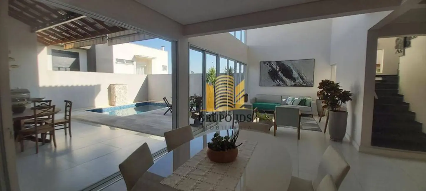 Foto 6 de Sobrado com 3 quartos à venda, 250m2 em Aparecidinha, Sorocaba - SP