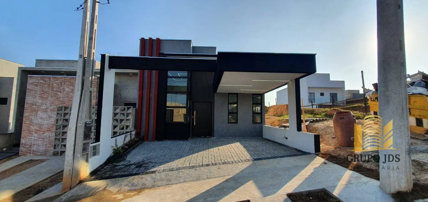 Casa com 3 quartos à venda, 154m2 em Horto Florestal, Sorocaba - SP - imagem 3 Foto 3 de Casa com 3 quartos à venda, 154m2 em Horto Florestal, Sorocaba - SP