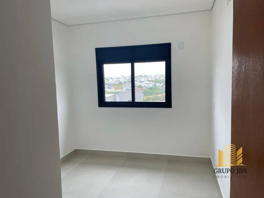 Casa com 3 quartos à venda, 200m2 em Wanel Ville, Sorocaba - SP - imagem 8 Foto 8 de Casa com 3 quartos à venda, 200m2 em Wanel Ville, Sorocaba - SP