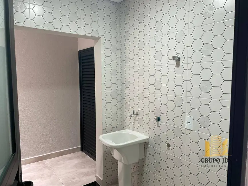 Casa com 3 quartos à venda, 200m2 em Wanel Ville, Sorocaba - SP - imagem 4 Foto 4 de Casa com 3 quartos à venda, 200m2 em Wanel Ville, Sorocaba - SP