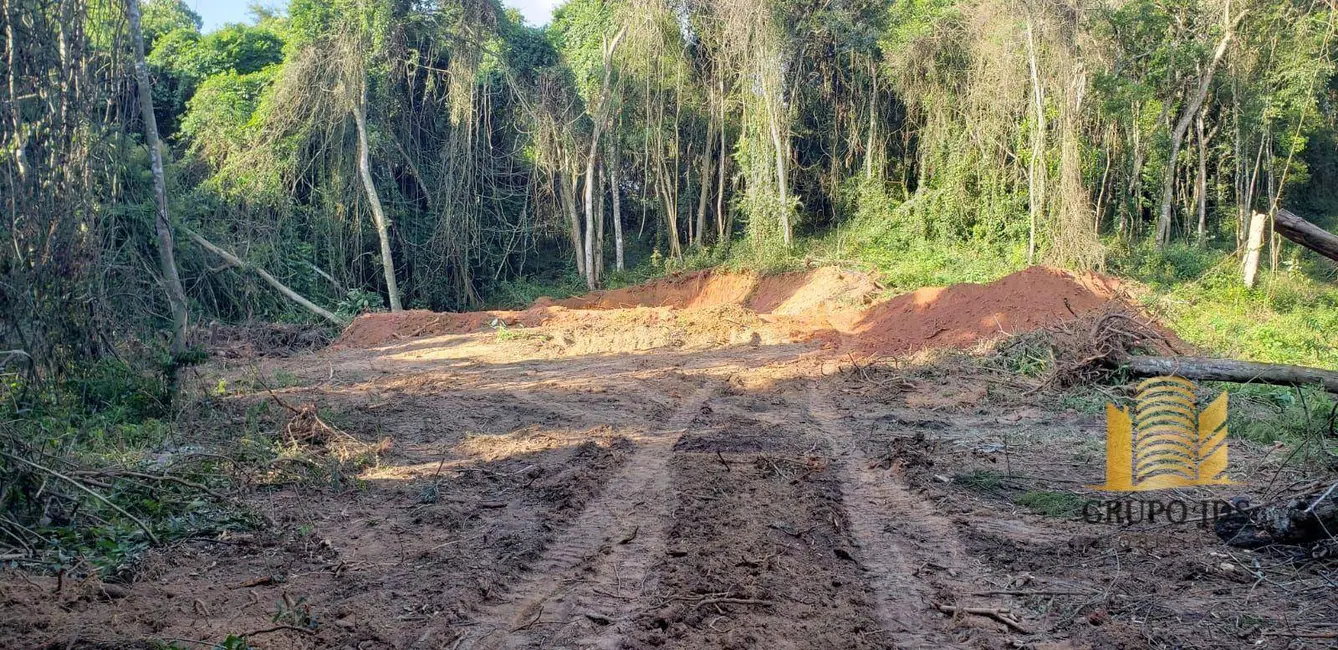 Foto 2 de Terreno / Lote à venda, 1184m2 em Ibiuna - SP
