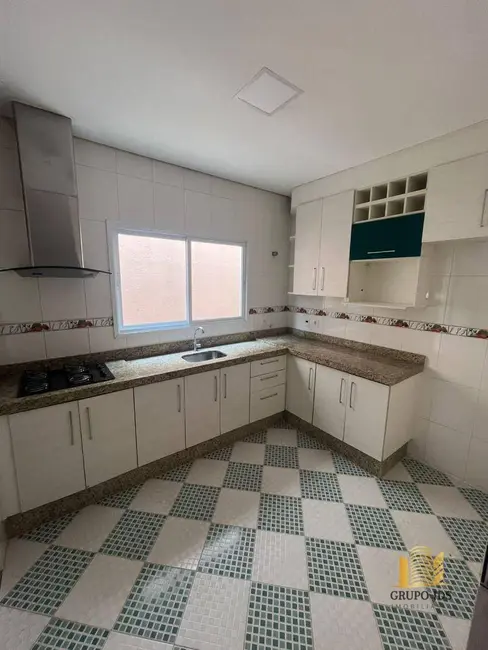 Casa com 4 quartos à venda, 200m2 em Wanel Ville, Sorocaba - SP - imagem 5 Foto 5 de Casa com 4 quartos à venda, 200m2 em Wanel Ville, Sorocaba - SP