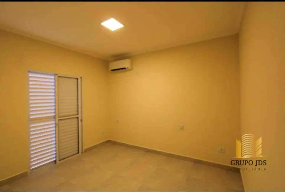Casa com 3 quartos à venda, 110m2 em Loteamento Dinorá Rosa, Sorocaba - SP - imagem 7 Foto 7 de Casa com 3 quartos à venda, 110m2 em Loteamento Dinorá Rosa, Sorocaba - SP