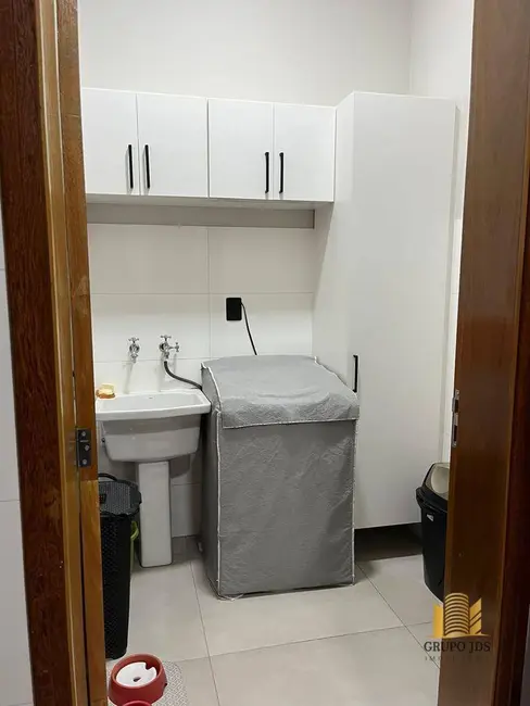 Sobrado com 3 quartos à venda, 154m2 em Horto Florestal, Sorocaba - SP - imagem 9 Foto 9 de Sobrado com 3 quartos à venda, 154m2 em Horto Florestal, Sorocaba - SP