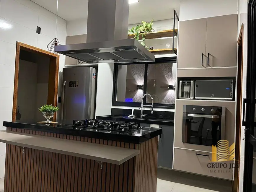 Sobrado com 3 quartos à venda, 154m2 em Horto Florestal, Sorocaba - SP - imagem 6 Foto 6 de Sobrado com 3 quartos à venda, 154m2 em Horto Florestal, Sorocaba - SP