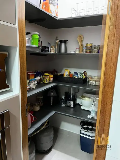 Sobrado com 3 quartos à venda, 154m2 em Horto Florestal, Sorocaba - SP - imagem 8 Foto 8 de Sobrado com 3 quartos à venda, 154m2 em Horto Florestal, Sorocaba - SP