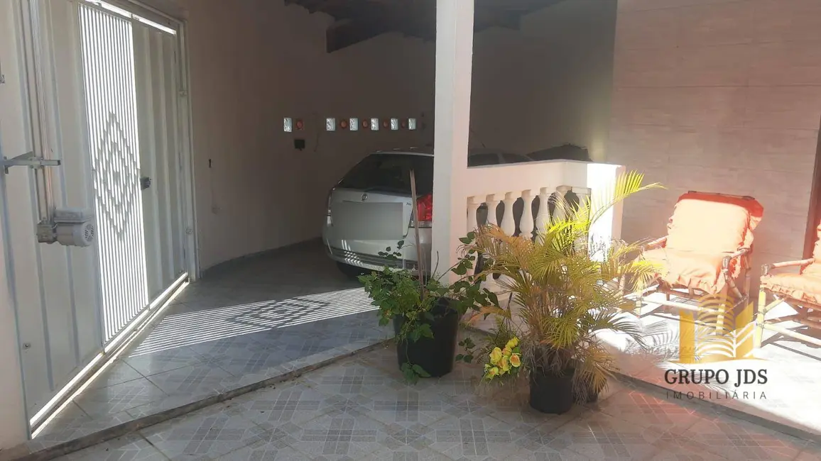 Foto 2 de Casa com 2 quartos à venda, 160m2 em Jardim Wanel Ville V, Sorocaba - SP