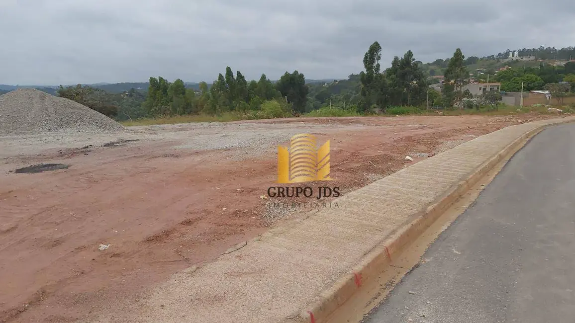 Foto 2 de Terreno / Lote à venda, 3000m2 em Aluminio - SP