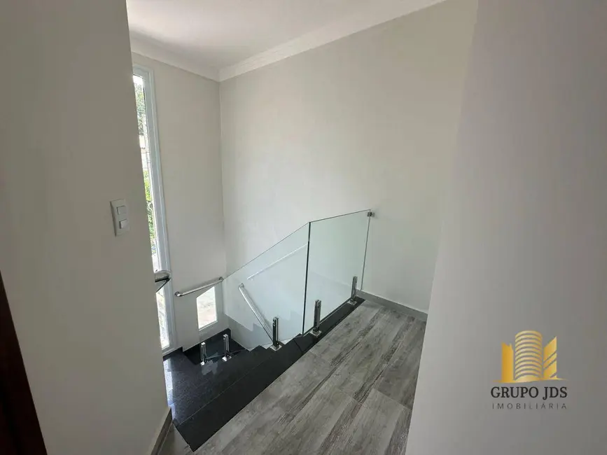 Casa com 3 quartos à venda, 240m2 em Loteamento Dinorá Rosa, Sorocaba - SP - imagem 8 Foto 8 de Casa com 3 quartos à venda, 240m2 em Loteamento Dinorá Rosa, Sorocaba - SP