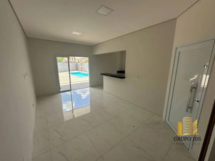 Casa com 3 quartos à venda, 240m2 em Loteamento Dinorá Rosa, Sorocaba - SP - imagem 4 Foto 4 de Casa com 3 quartos à venda, 240m2 em Loteamento Dinorá Rosa, Sorocaba - SP