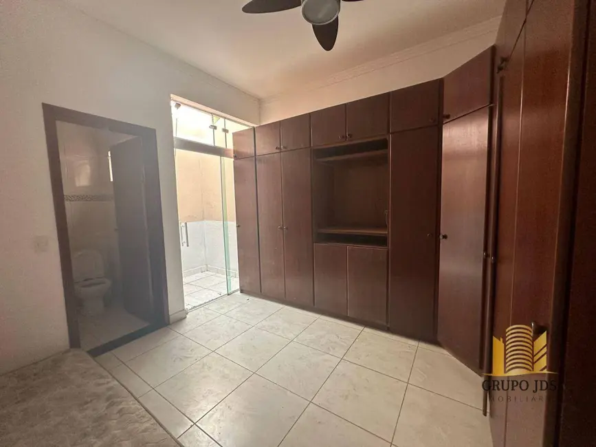 Casa com 3 quartos à venda, 154m2 em Horto Florestal, Sorocaba - SP - imagem 8 Foto 8 de Casa com 3 quartos à venda, 154m2 em Horto Florestal, Sorocaba - SP
