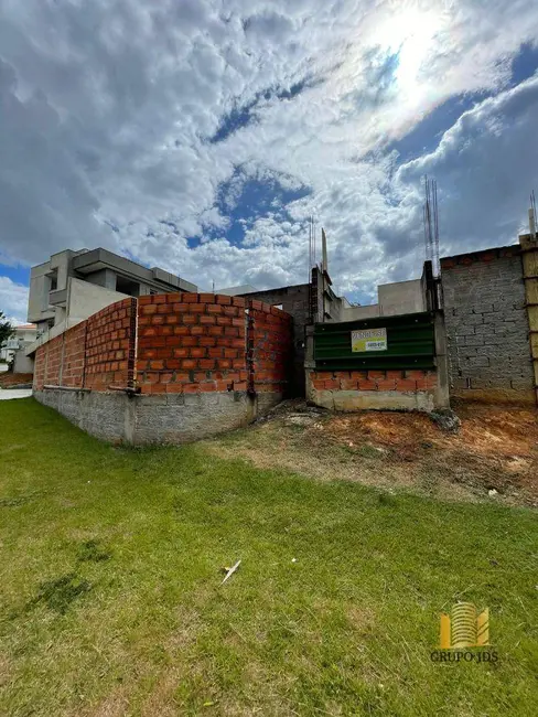 Foto 2 de Casa com 3 quartos à venda, 250m2 em Jardim Novo Horizonte, Sorocaba - SP