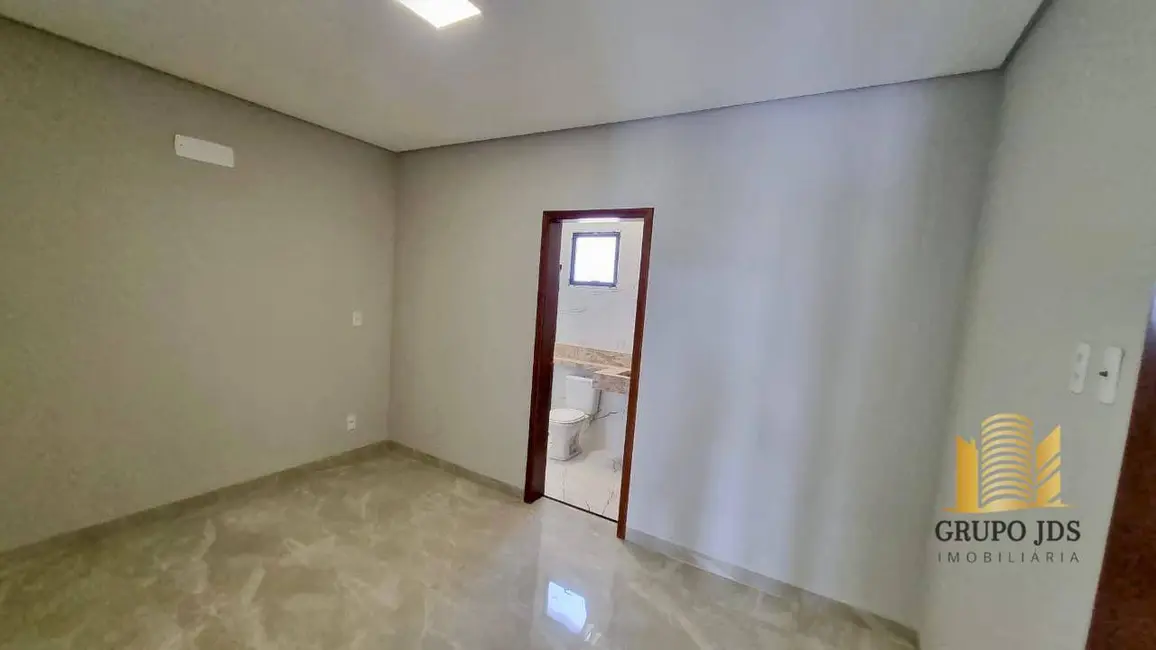 Casa com 3 quartos à venda, 154m2 em Horto Florestal, Sorocaba - SP - imagem 8 Foto 8 de Casa com 3 quartos à venda, 154m2 em Horto Florestal, Sorocaba - SP