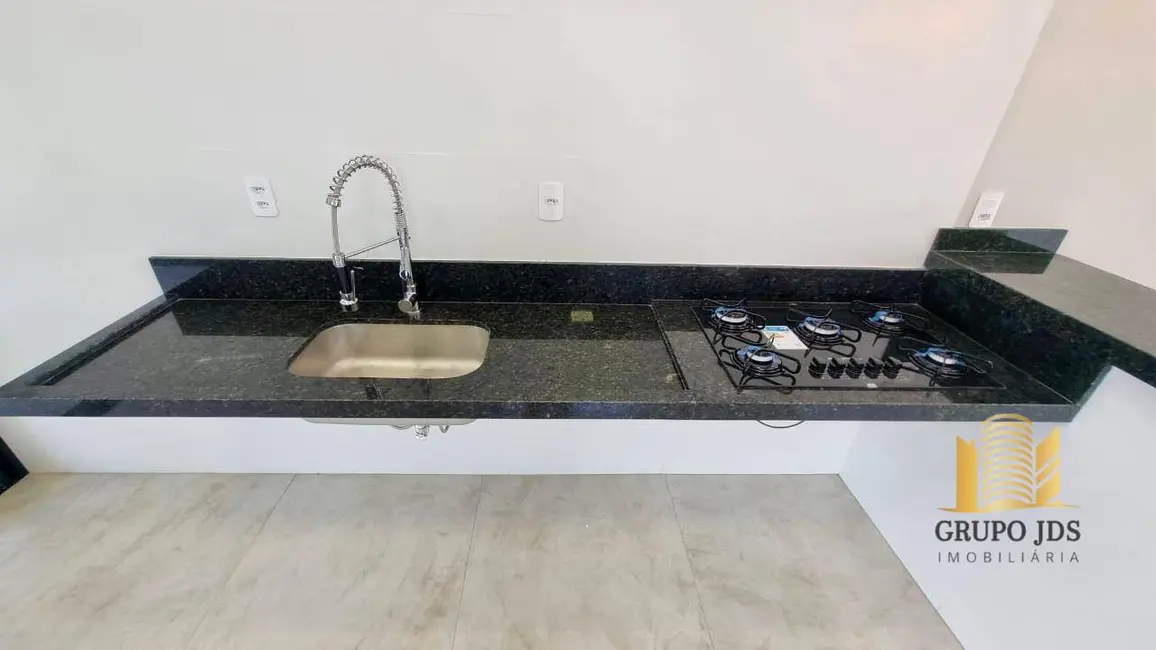 Casa com 3 quartos à venda, 154m2 em Horto Florestal, Sorocaba - SP - imagem 4 Foto 4 de Casa com 3 quartos à venda, 154m2 em Horto Florestal, Sorocaba - SP